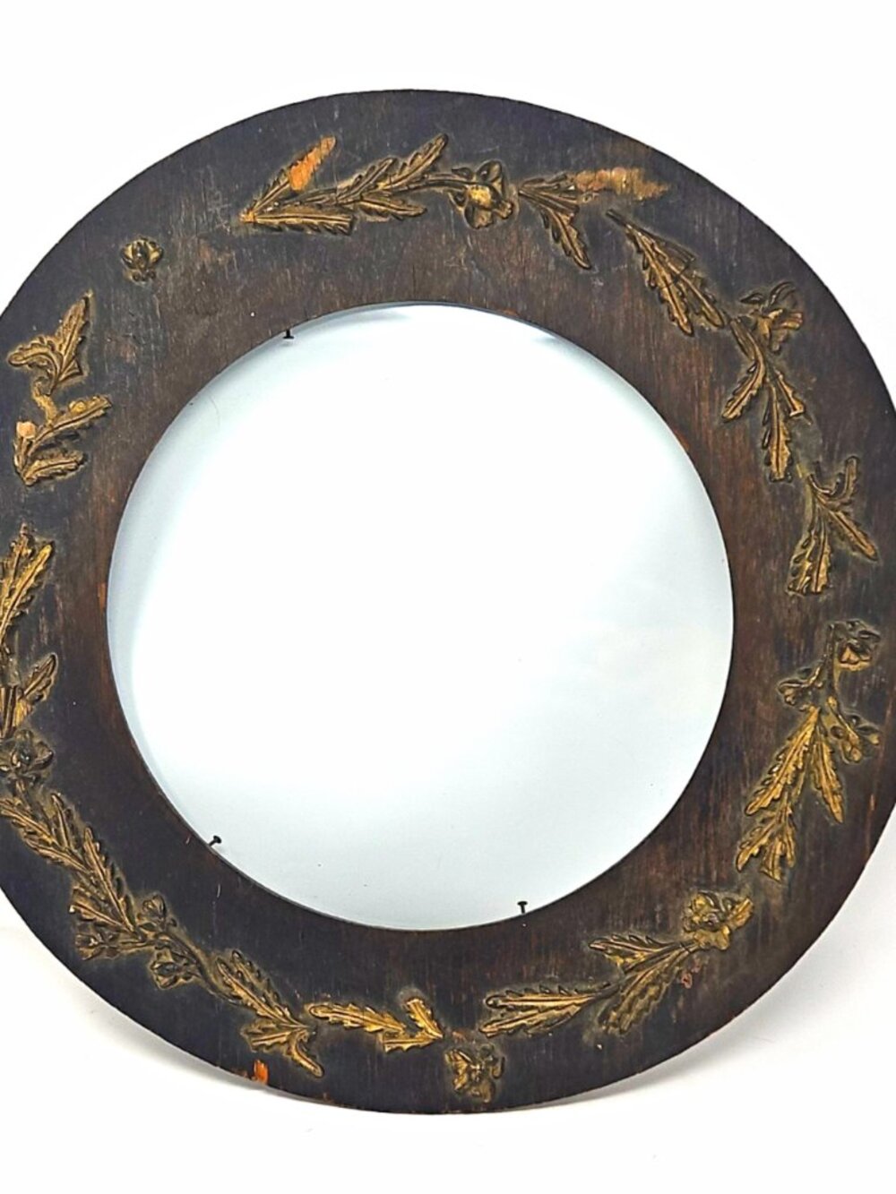 Antique 1900 Round Wood Picture Frame Applied Gilded Gesso Plaster Foliage 15"
